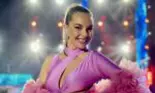 Eliza, soția lui Cosmin Natanticu, merge în finală la Splash! Vedete la apă. Artista a câștigat medalia de aur