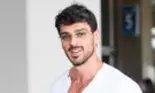 Michele Morrone, celebrul actor italian, a ajuns în România. Și-a părăsit iubita pentru o româncă