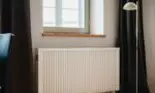 Cum îți păstrezi apartamentul cald iarna, fără costuri: trucuri simple pentru sezonul rece 2026