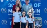 Cât plătesc Valentina Pelinel și Cristi Borcea pentru educația copiilor lor. Milan și gemenele Rania și Indira merg la aceeași școală privată