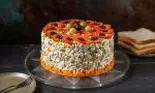 Cele mai bune idei să decorezi salata de boeuf pentru Sărbători! Ce ingrediente să folosești!
