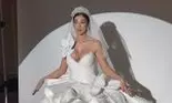 Raluca Pastramă a îmbrăcat din nou rochia de mireasă. Imagini neașteptate cu vedeta, care are și voal pe cap