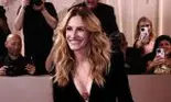 Julia Roberts a fost vedeta absolută a galei Globurile de Aur 2026. A făcut spectacol pe scenă. Cine e bărbatul care îi stă alături de 24 de ani