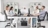 Mare parte din români caută un job nou în 2026, arată un sondaj eJobs. 40% vor să își schimbe jobul până la vară