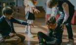 Bullying-ul afectează aproape jumătate din elevii din România. Semnele pe care părinții nu ar trebui să le ignore