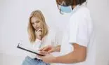 Boala gravă care este tot mai frecventă la femeile de 30 de ani. Medicul semnalează cele trei simptome care sunt ignorate