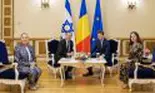 Mirabela Grădinaru, apariție spectaculoasă la Cotroceni. Ținuta elegantă a atras toate privirile, în timp ce Nicușor Dan a făcut o nouă gafă