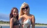 Elena Udrea a atras toate privirile pe Litoral, alături de Adrian Alexandrov și fiica lor, Eva