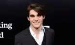RJ Mitte a murit la 34 de ani. Diagnosticul primit de actorul din „Breaking Bad'la numai 3 ani și cauza tulburătoare a decesului