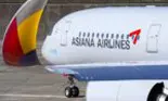 Un avion a aterizat de urgență după ce un pasager a deschis ușa în timpul zborului