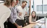 Sondaj eJobs: 86% dintre angajați spun că le-au fost încălcate drepturile cel puțin o dată, de-a lungul vieții profesionale. 1 din 2 se confruntă cu această situație chiar la jobul actual. Respectarea concediului de odihnă și a programului de lucru, declararea întregului salariu în contractul de muncă sau plata orelor suplimentare sunt drepturile la care țin cel mai mult angajații