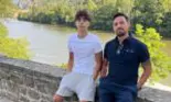 Daniel Pavel, mândru de băiatul lui care a absolvit liceul în Austria. Ambasadorul Franței la Viena i-a acordat diploma lui Antoniu