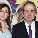 Fiica lui Tommy Lee Jones, ucisă de o substanță interzisă! Raportul oficial despre moartea Victoriei Jones (34 de ani)