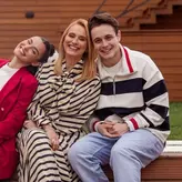 Aris Eram, clip viral despre casa Andreei Esca! Ce se află pe „peretele de onoare” al vedetei Pro TV și ce obiecte ține în sufragerie