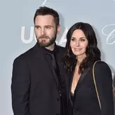 Courtney Cox nu-și poate reveni după despărțirea de Johnny McDaid. Ce spun prietenii actriței