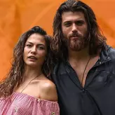 Can Yaman, Çağatay Ulusoy și Afra Saraçoğlu. Ce sume ar primi actorii turci pentru un episod