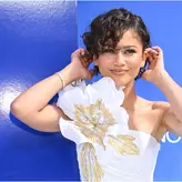 Zendaya, apariție spectaculoasă la premiera The Odyssey. Cum arată rochia Schiaparelli adusă de stilist cu un jet privat