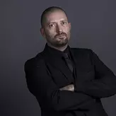 Cheloo, implicat într-un incident la un spital din Prahova. Artistul a fost imobilizat de polițiști după ce ar fi încercat să plece din unitatea medicală