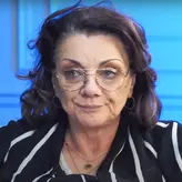 Cum arată casa de la țară a lui Carmen Tănase. De ce a renunțat la București și a început o viață nouă lângă Târgoviște