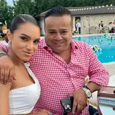 Karmen, dezvăluiri despre averea sa și din ce își câștigă existența după divorț! Suma uriașă încasată din primul contract de fiica lui Adrian Minune