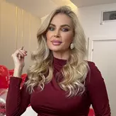 Andreea Bănică a dat lovitura în afaceri! Câte apartamente deține, de fapt, vedeta în hotelul său din Eforie Nord