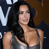 Kim Kardashian a șocat o lume întreagă! Ce face în fiecare zi pentru a nu îmbătrâni: „E obositor”. Medicii trag un semnal de alarmă