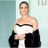 Bijuteria de lux la care Meghan Markle nu renunță vreodată. Costă mii de euro și fiica ei are una identică! Ce semnificație poartă