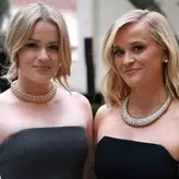 „Cine e mama și cine e fiica?” Imaginile spectaculoase cu copiii celebri de la Hollywood care au indus în eroare tot internetul