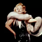 Secretul ascuns timp de un secol: Cum și-a creat Marilyn Monroe masca genială care i-a devenit închisoare. Detalii neștiute despre viața actriței