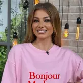 Codruța Filip a ars rochia de mireasă în videoclip. Mesajul artistei după divorțul de Valentin Sanfira