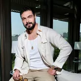 De la actorie la muzică! Halil İbrahim Ceyhan a lansat prima lui piesă și anunță noi proiecte în 2026