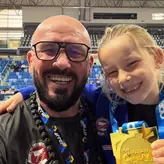 Performanță istorică în familia lui Cătălin Zmărăndescu! Micuța Matilda a devenit dublă campioană mondială la doar 8 ani