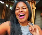 Fosta solistă En Vogue, Dawn Robinson, a rămas fără casă. Trăiește ...