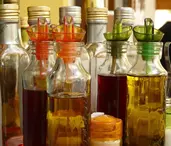 Ajută sau nu oțetul de mere la slăbit? Ce spune știința