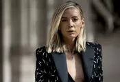 elle