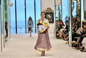 elle
