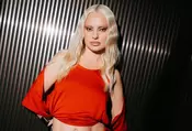 elle
