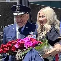 Anca-Faur-sotia-Buzz-Aldrin-a-murit-