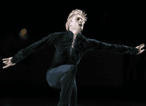 VIDEO: Evgheni Pluşenko patinează, mâine, la Sala Polivalentă