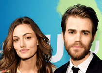 Paul Wesley și Phoebe Tonkin, din „Jurnalele vampirilor”, s-au despărțit