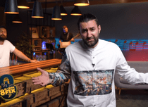 5 emisiuni românești pe care le poți urmări doar pe YouTube