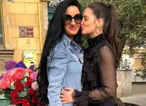 Cum arată Ami Teiceanu, mama Carminei. Fosta iubită a lui Liviu Vârciu are 44 de ani și un trup de fotomodel