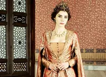 Nur Fettahoğlu, sultana Mahidevran din “Suleyman”, se mărită la anul