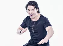Pepe întâmpină vara cu un nou single