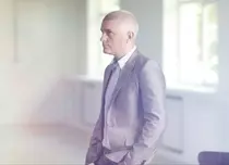 Virgil Ianţu lansează primul album solo: "Ieri şi azi"