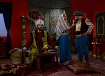La filmările pentru “Happy show”,  Jojo i-a spart buza unui coleg