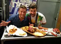 Pavel și Smiley se întrec în provocări, diseară, la "Românii au talent"