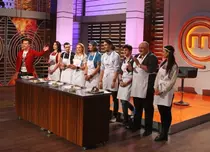 Foştii finalişti “MasterChef” dau teste actualilor concurenţilor