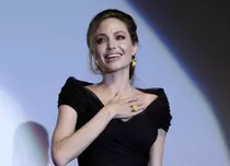 S-a lansat al doilea trailer pentru „Unbroken”, drama regizată de Angelina Jolie