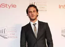 Telenovelistul Sebastian Zurita are priză la femei